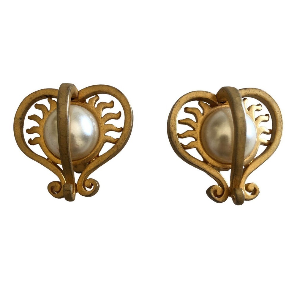 Vintage Chunky Clip On Earrings Brushed Gold Heart Faux Pearl 1980s